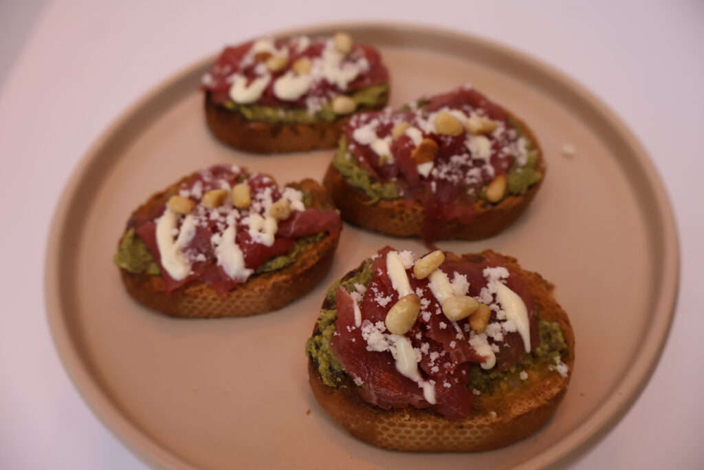 Crostini carpaccio